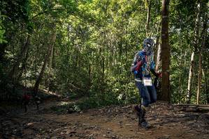 BIB: 1095
                            <button type="button" onclick="openModal(18975093)" class="btn btn-primary btn-sm float-right btn-popup" data-toggle="modal" data-target=".modal-high-quality">
                        <i class="fas fa-shopping-cart"></i> Add to Cart
                    </button>
                                            <button type="button" onclick="isThisMe(18975093, true)" class="btn btn-success btn-sm float-right btn-popup btn-isme hidden" data-toggle="tooltip" data-placement="bottom" title="นี่คือรูปของคุณใช่ไหม คลิกที่นี่เพื่อเอาเข้าอัลบั้ม">
                        <i class="fas fa-plus"></i> Add to album
                    </button>
                    <button type="button" onclick="isThisMe(18975093, false)" class="btn btn-warning btn-sm float-right btn-popup btn-isnotme hidden">
                        <i class="fas fa-ban"></i> Remove from album
                    </button>